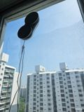  Robot lau kính tự động Everybot 