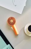  Quạt tích điện cầm tay LUMENA FAN C 
