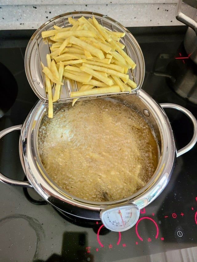  Nồi chiên ngập dầu Casani Fryer Pot nội địa hàn có nhiệt kế và khay ráo mỡ tiện lợi, dùng được mọi loại bếp 