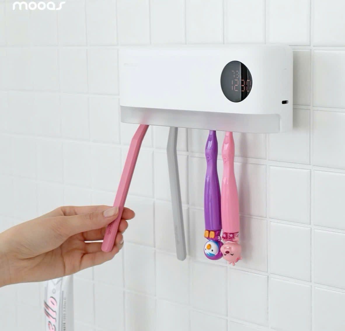  Máy tiệt trùng bàn chải đánh răng Mooas không dây tích hợp màn hình LED 