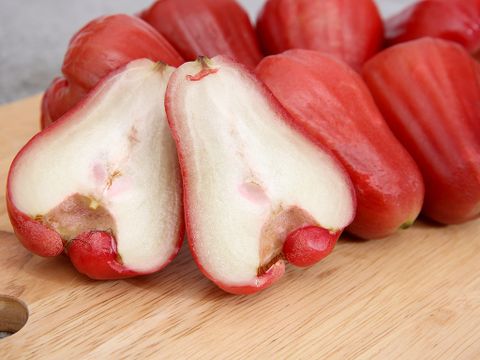 1kg Trái mận đỏ AN PHƯỚC - Tiền Giang