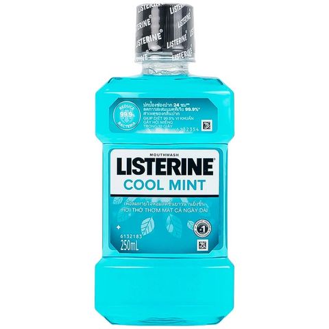 Nước súc miệng Listerine Cool Mint