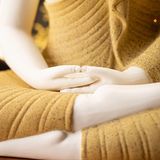  Tượng Phật Thích Ca Ngồi Thiền An Nhiên Kèm Kệ Đèn Led Bát Nhã Tâm Kinh 