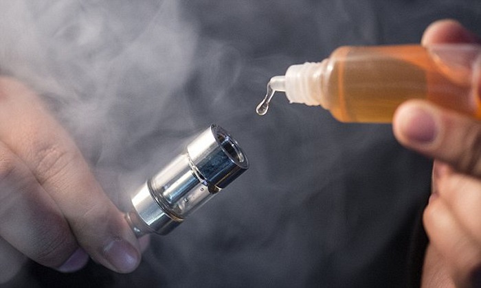 Hướng dẫn cách làm tinh dầu vape tại nhà đúng chuẩn