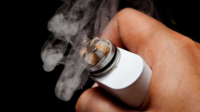 Pin vape xả thấp