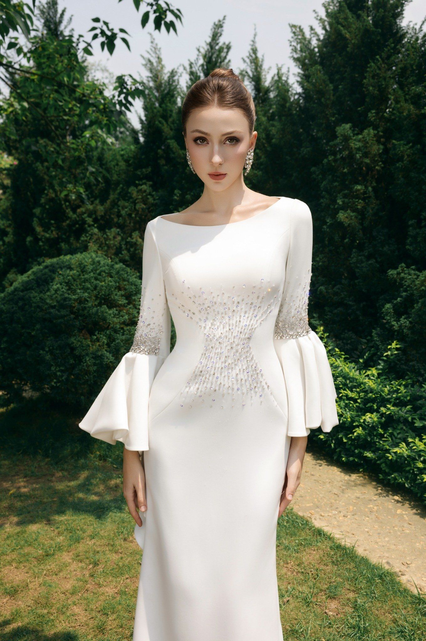  Đầm Lumière 