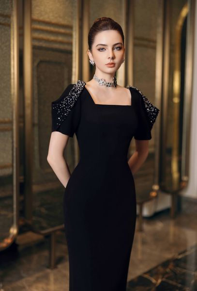  Đầm Diellza 