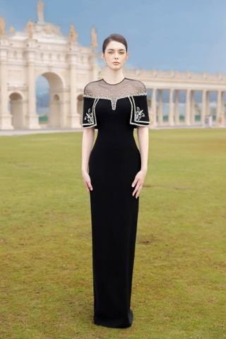 Đầm Phanes