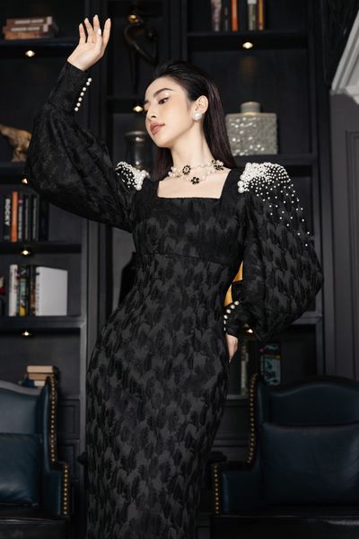  Đầm Stellaire 