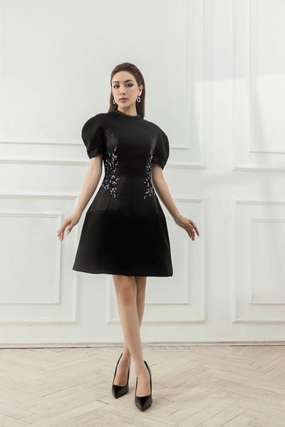  Đầm Berthe 
