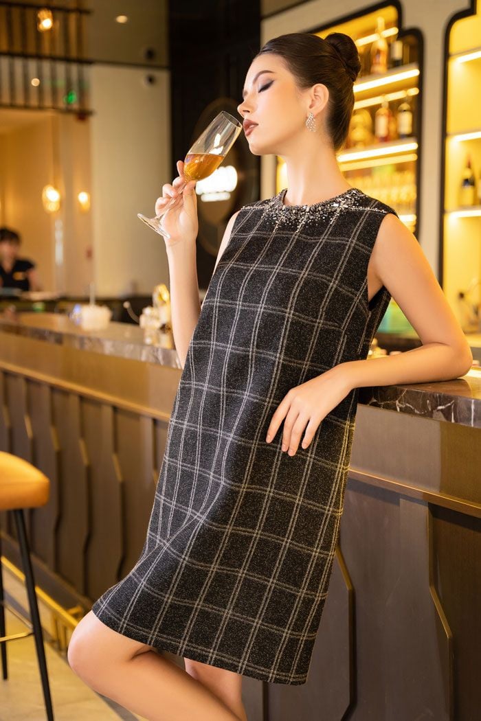  Đầm Regina 