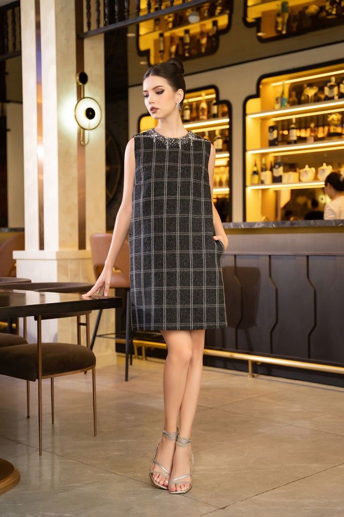  Đầm Regina 