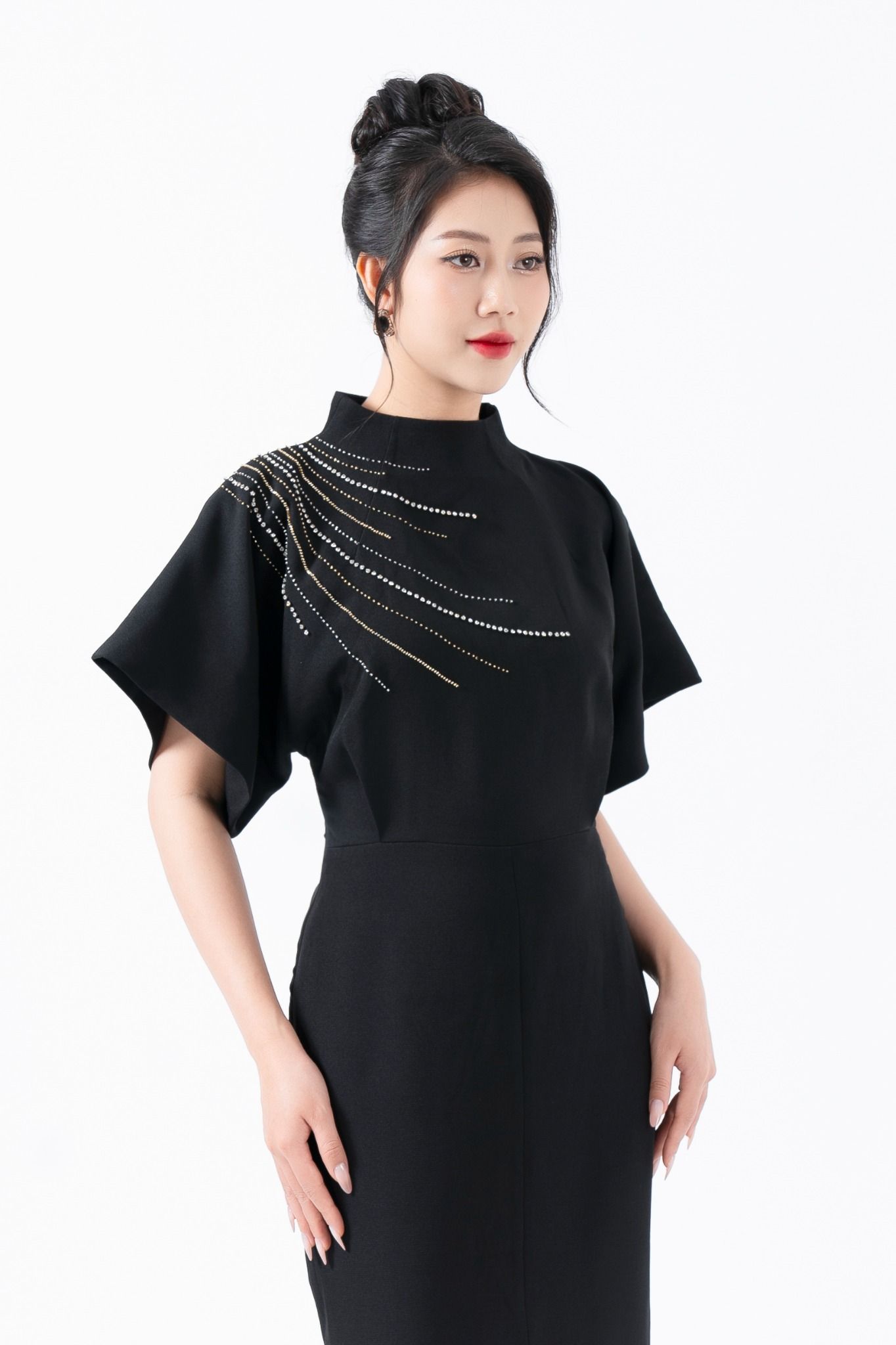  Đầm Tiana 
