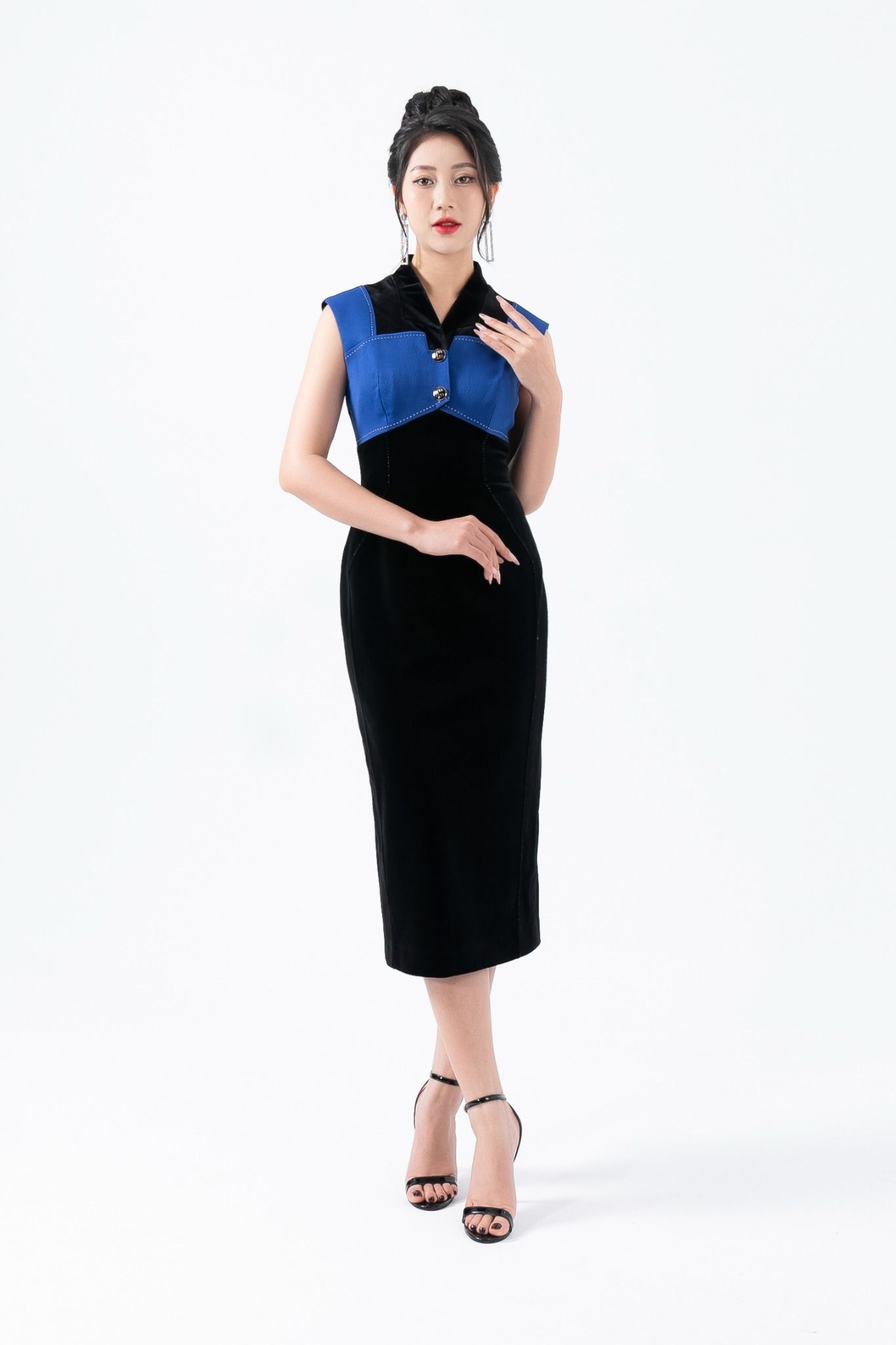  Đầm Kamelia 
