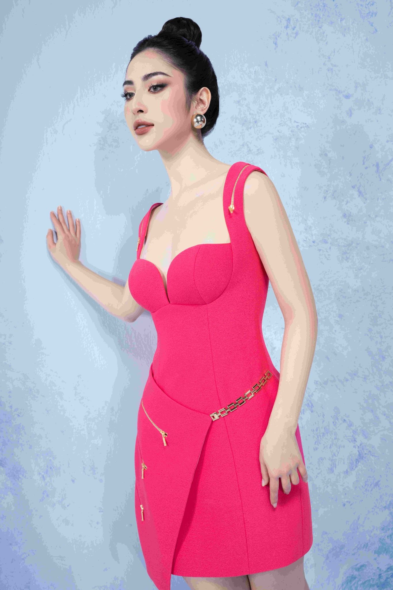  Đầm Voltaire 