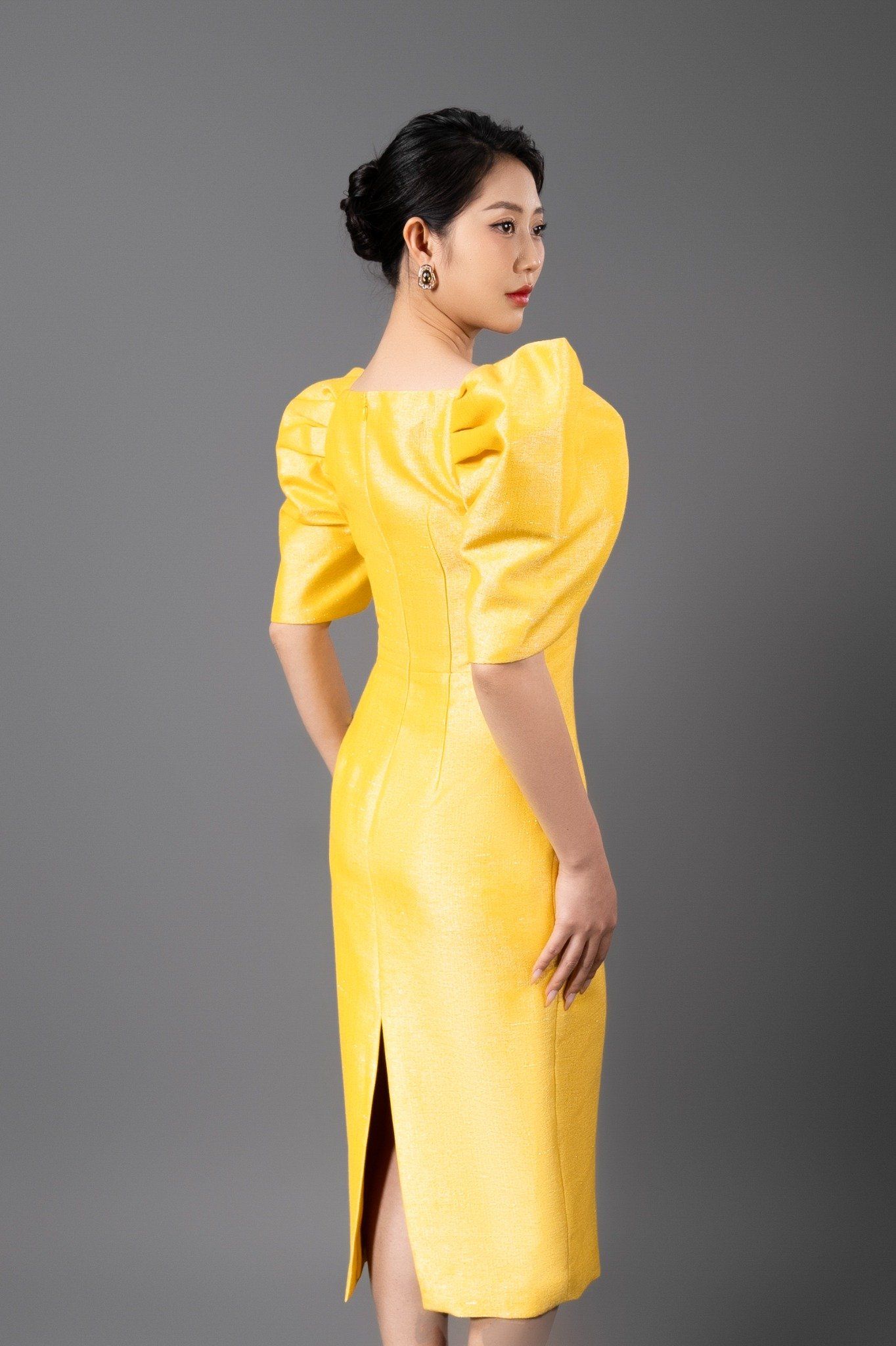  Đầm Pisa 