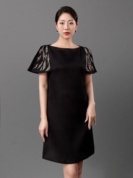 Đầm Karcsi 