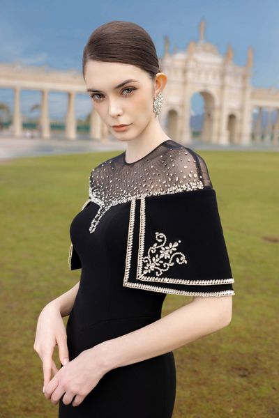  Đầm Phanes 