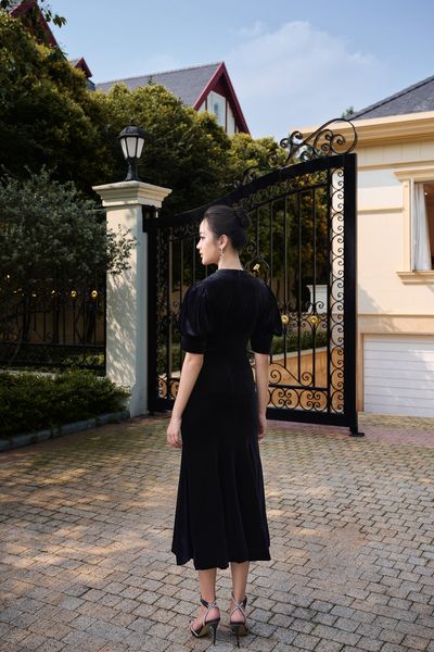  Đầm Ellarina 
