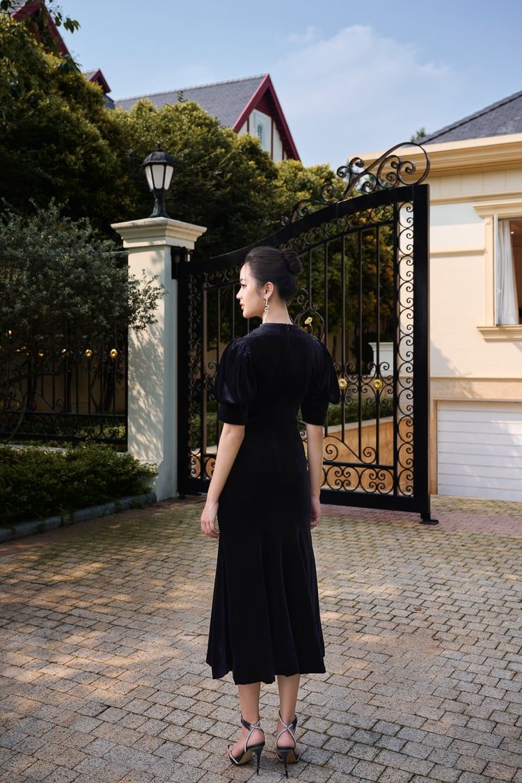  Đầm Ellarina 