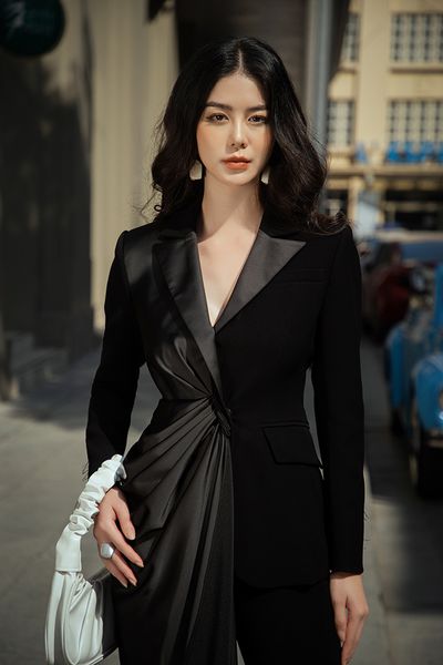  Áo Khoác Naeva 
