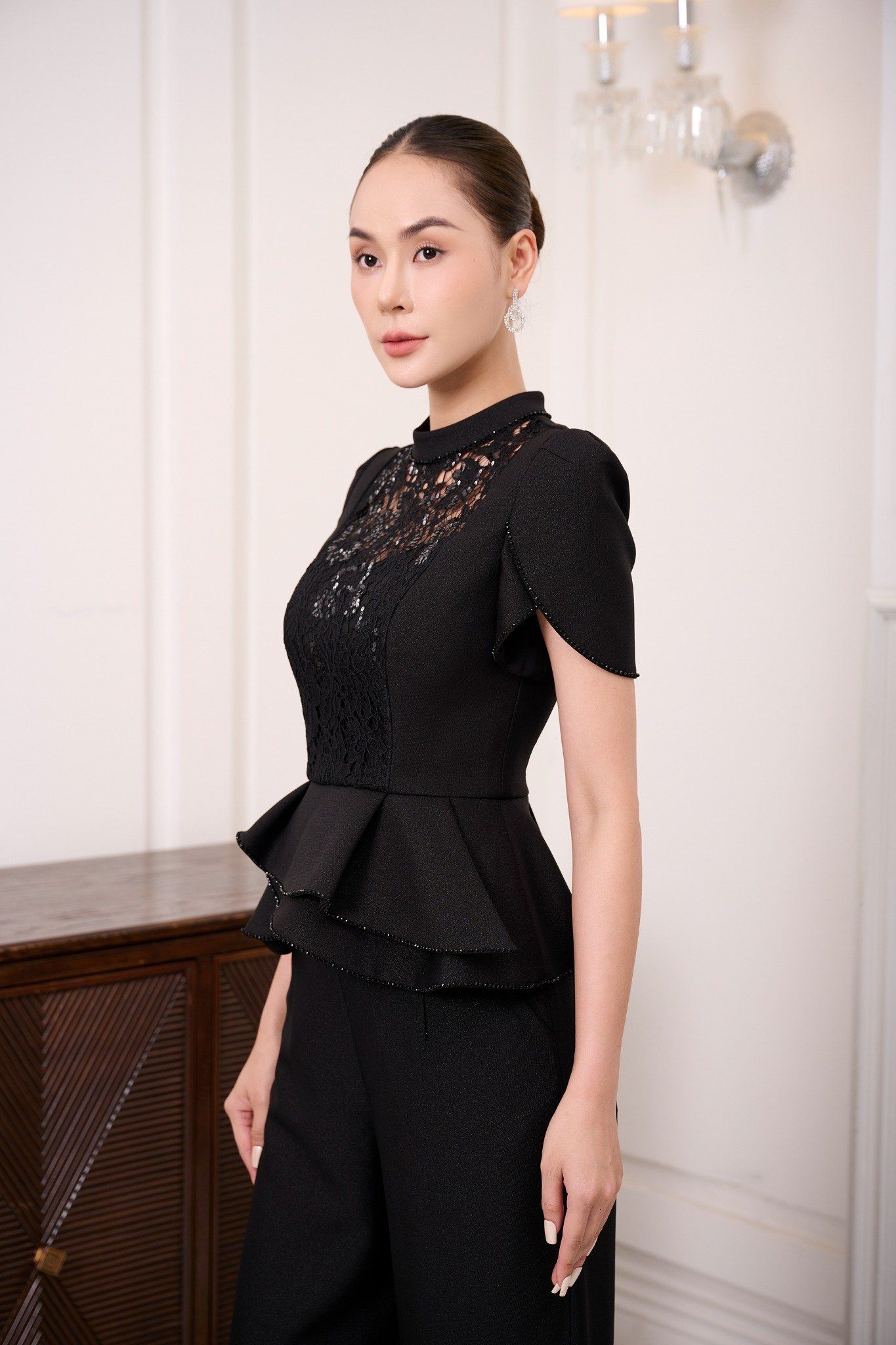  Áo vest Elisia 