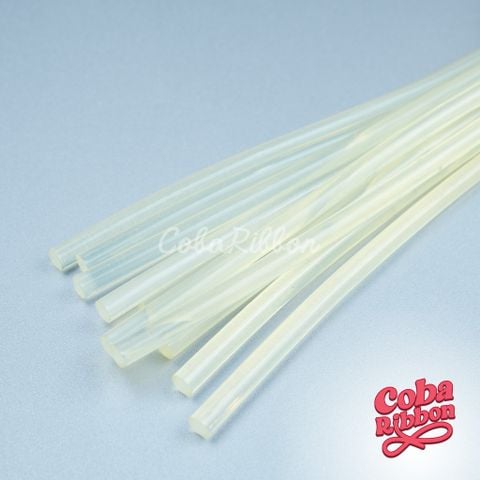  5 cây keo nến, đường kính 0.7cm, dài 27cm 