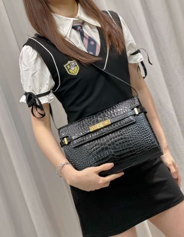  Túi YSL Manhattan Shoulder Bag Crocodile Leather 29CM Luxury 