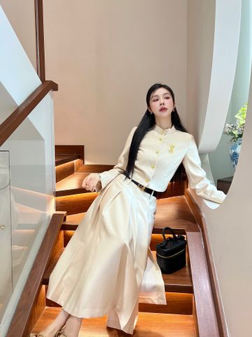  Váy Prada 24SS Double Breasted Short Sleeved Suit Jacket And Skirt 