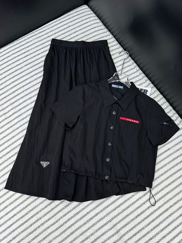 Set Prada New Release 24SS New Suit Lapel Drawstring Top And High Waist Skirt Classic Red Stripe Logo 