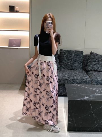 Váy LV Donkey's New Printed Strap Skirt Unique Splicing Design 