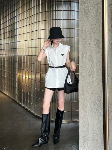  Áo Prada Classic Triangle Shoulder Pad Shirt 
