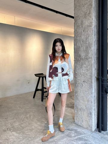  Set Fendi Color blocked Vintage Shirt Set with Collar Long Sleeve Shirt and Elastic Waist Shorts Classic 