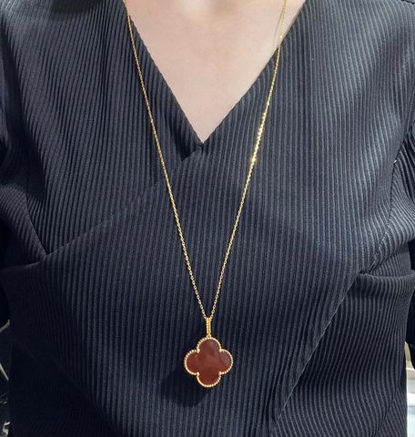  VCA High-grade Mother-of-pearl Large Four-leaf Clover Necklace 