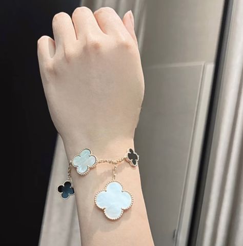  VCA High-grade Irregular Five-flower Four-leaf Clover Bracelet 