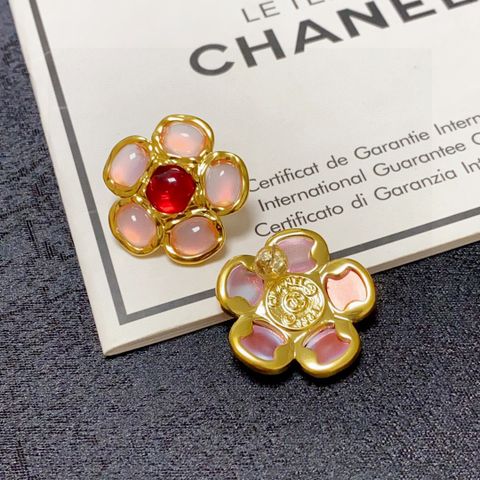  Chanel Double C Simple Flower Pink Petal Earrings 