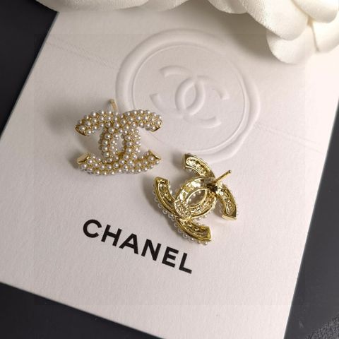  Chanel Swarovski Rice Pearl Earrings 