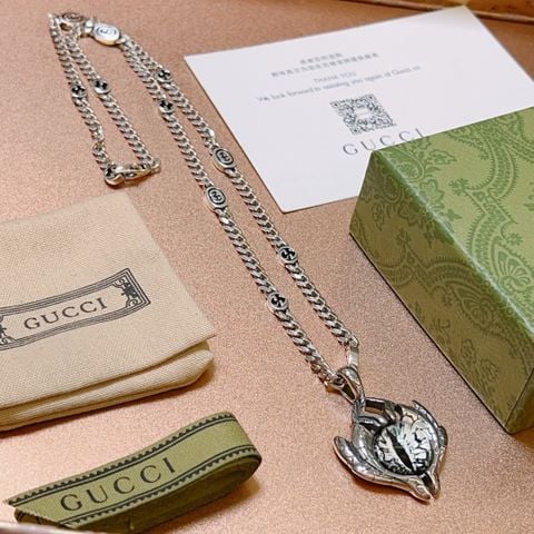  Gucci Devil's Eye Double G Necklace 