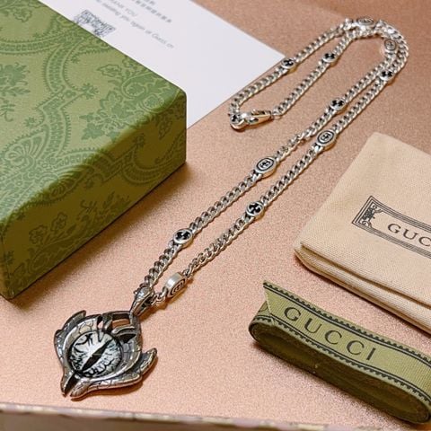  Gucci Devil's Eye Double G Necklace 