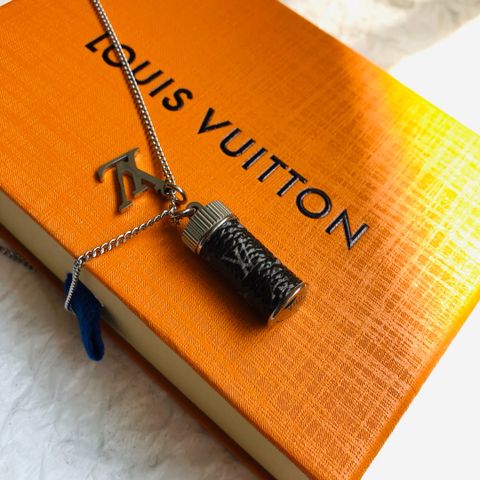  LV Fluo Pendant Bottle Necklace 