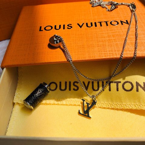  LV Fluo Pendant Bottle Necklace 