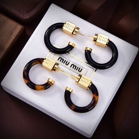  Miumiu Resin Earrings 