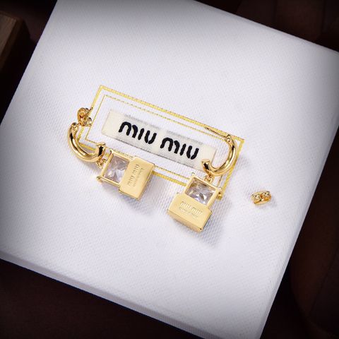  Miumiu Diamonds Earrings 