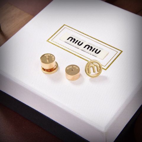  Miumiu Round Shaped Letter Earrings 
