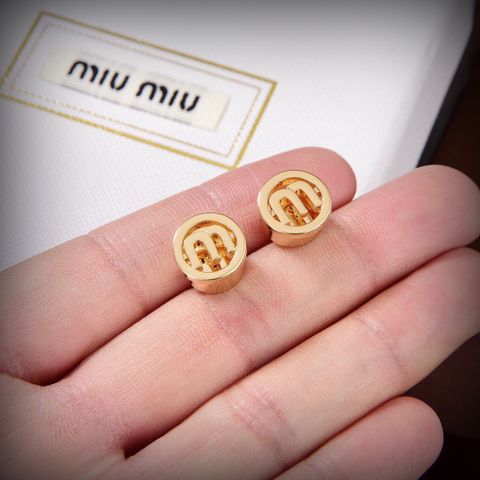  Miumiu Round Shaped Letter Earrings 