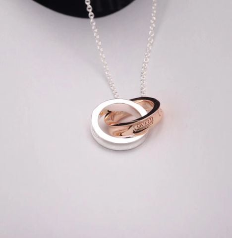  Tiffany&Co Double Ring Rose Gold Double Buckle Necklace 