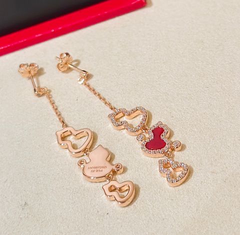  Qeelin WULU Series Three-gourd Red Agate Hollow Earrings 