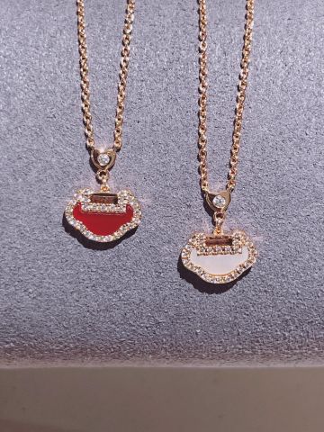  Qeelin Small Red Lock Necklace 