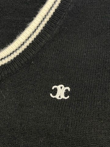  Celine College Style Small Label Pullover V-Neck Sweater 