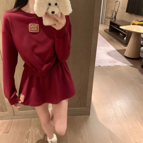  Miumiu Customized Gold Thread Red Sweater 